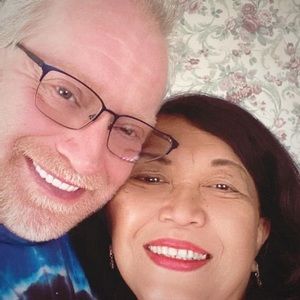 Meet your Posher, Khin